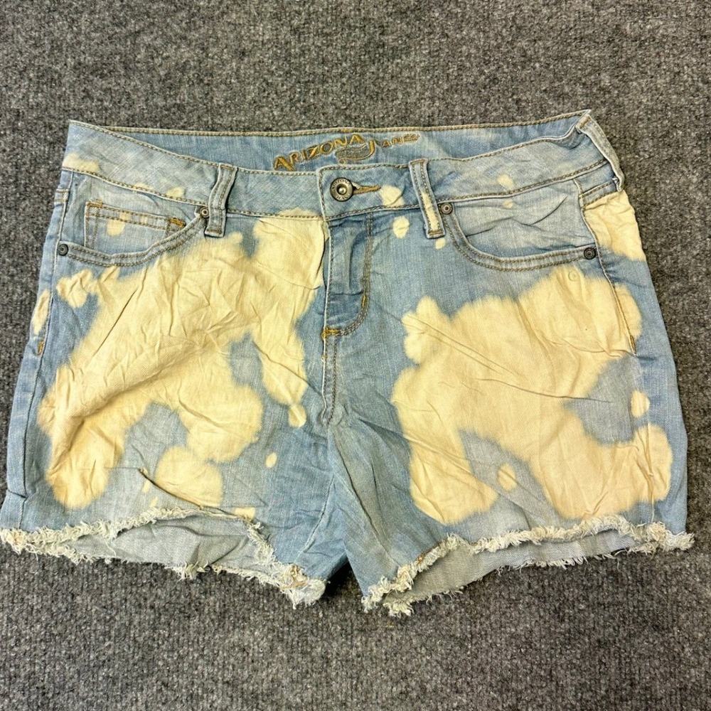 Arizona Jean Co Shorts Womens Size 7 Blue Bleach Splash Raw Hem Denim Casual